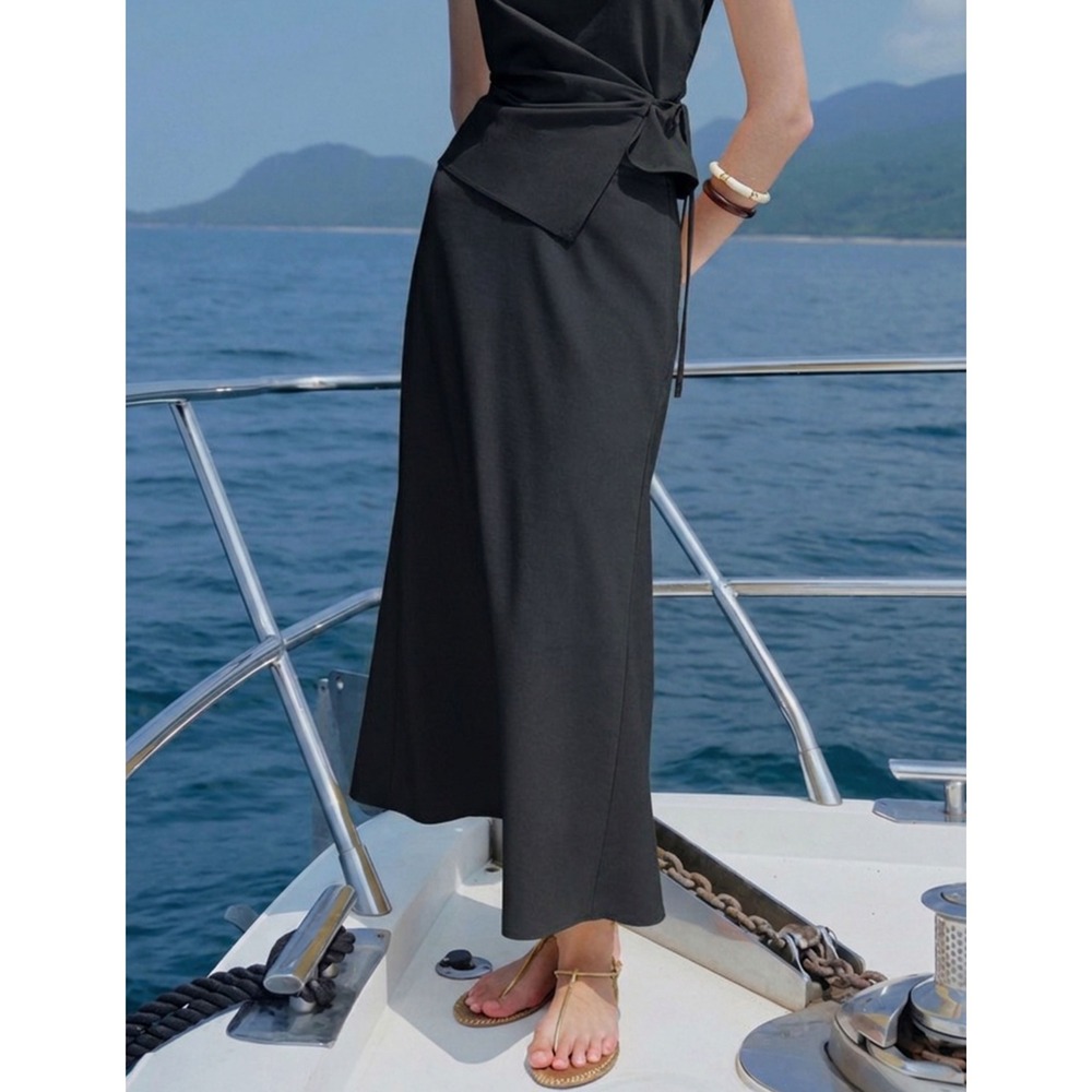 OGL Move Lyocell-Linen Blend Maxi Flared Side Zip Black Size Medium NWT 2636